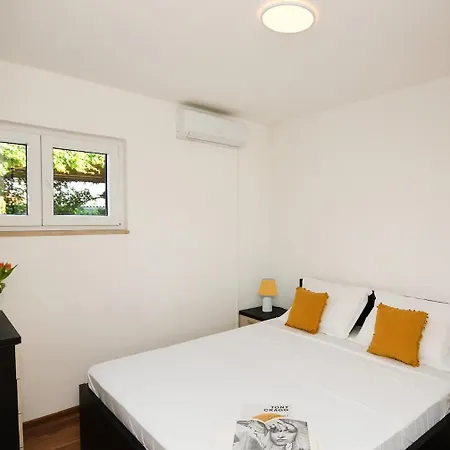 Petra Cozy Retreat - Charming For 4